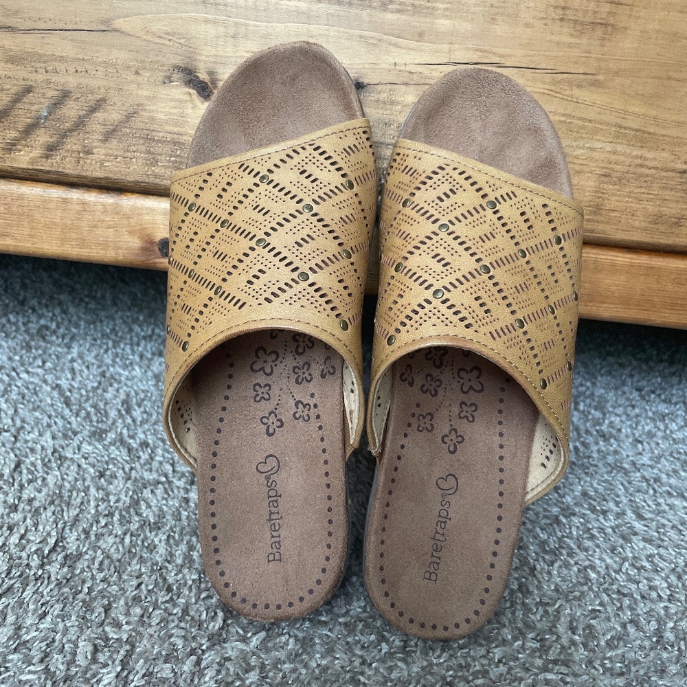 Baretraps Sandals